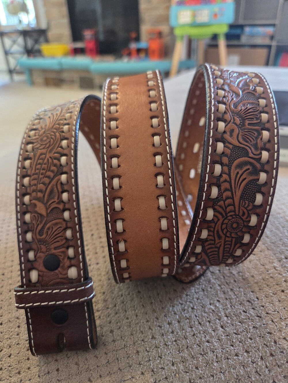 Vintage Floral Carved Genuine Leather Western Brown Belt tooled & Lacing 44